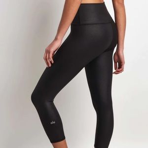 Alo Yoga High-Rise Leggings Black Coated